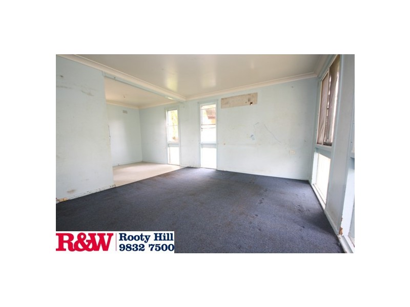 5 Houtman Avenue, Willmot NSW 2770