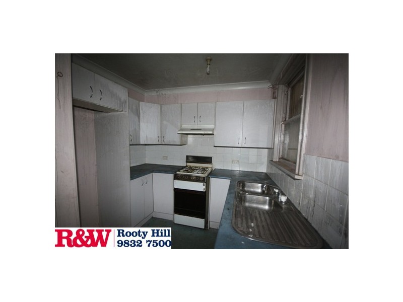 24 Popondetta Road, Whalan NSW 2770