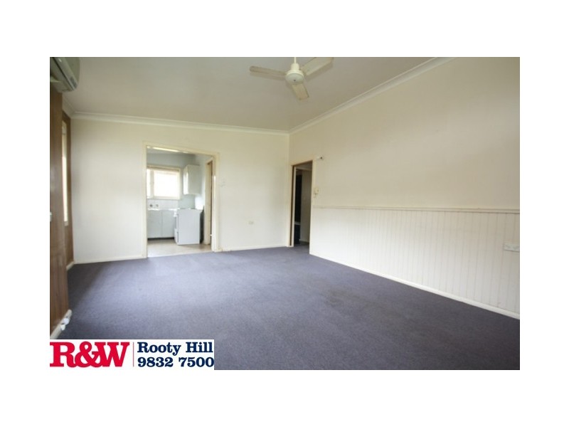 18 Taranaki Avenue, Lethbridge Park NSW 2770