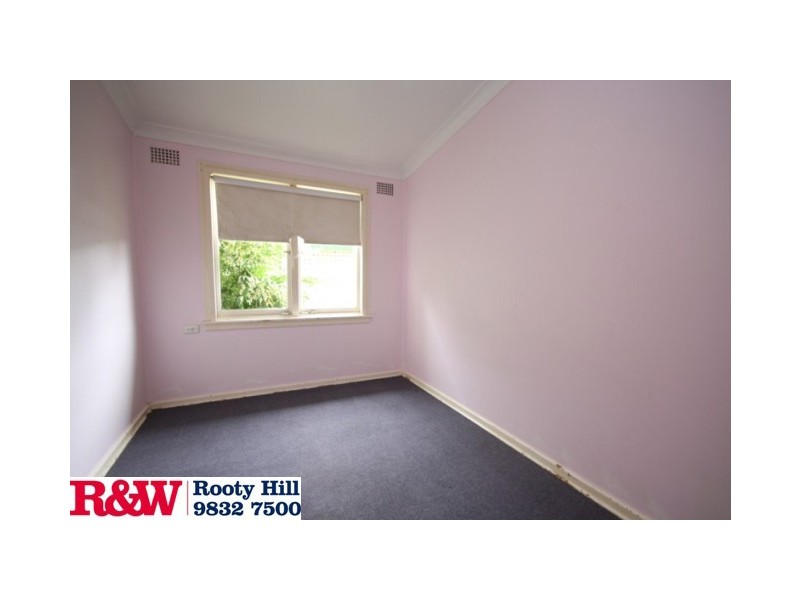 18 Taranaki Avenue, Lethbridge Park NSW 2770