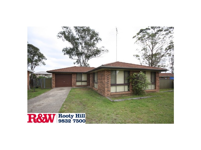 10 Magyar Place, Oakhurst NSW 2761