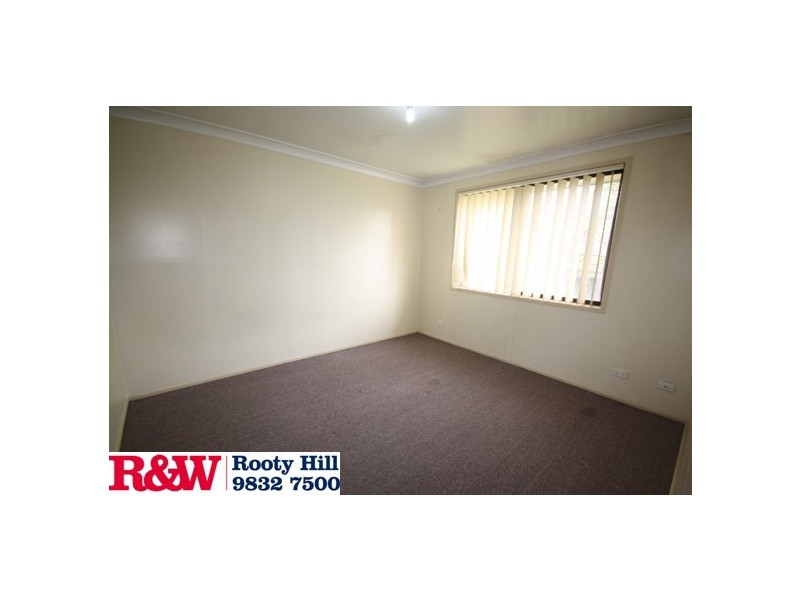 10 Magyar Place, Oakhurst NSW 2761