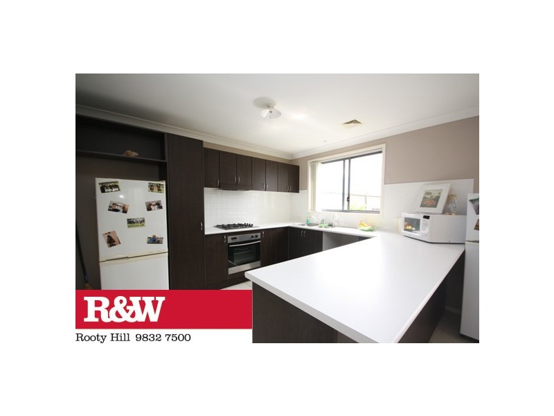 8/90 Parkwood Drive, Plumpton NSW 2761