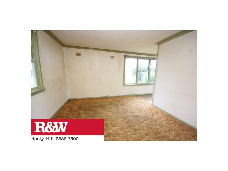 34 Kurrajong Road, North St Marys NSW 2760