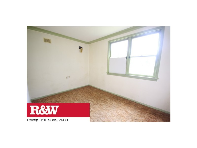 34 Kurrajong Road, North St Marys NSW 2760