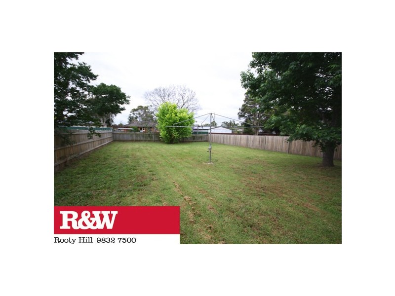 34 Kurrajong Road, North St Marys NSW 2760