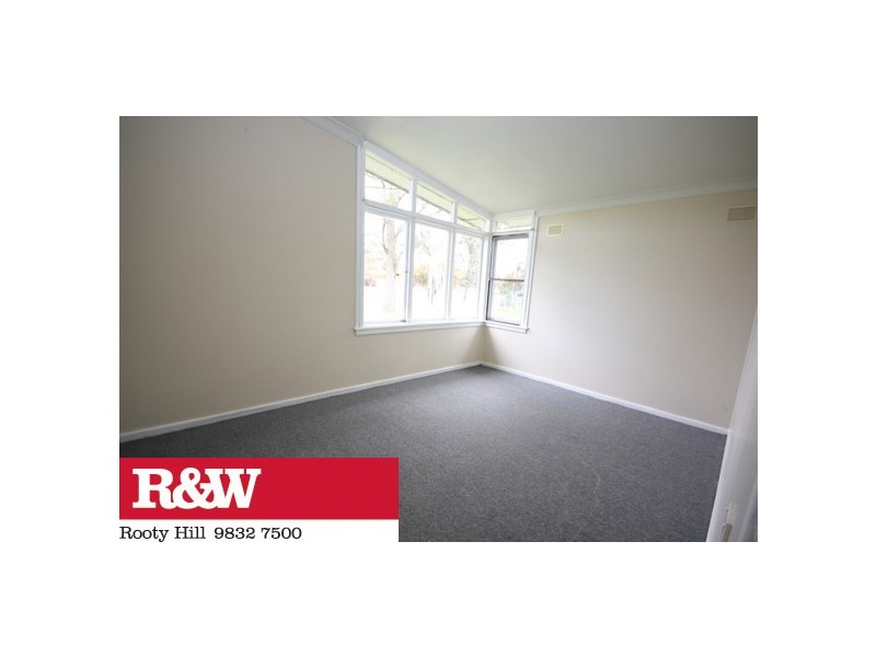 55 Bougainville Road, Lethbridge Park NSW 2770