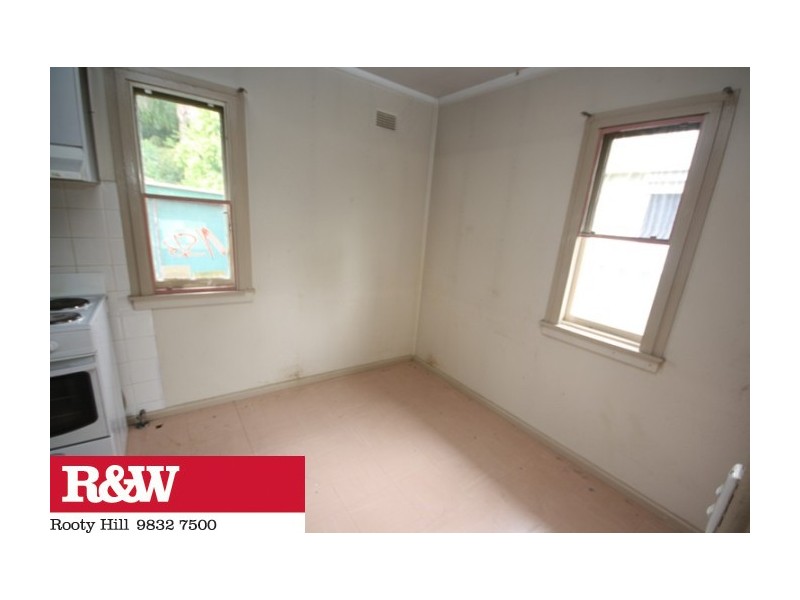 102 Maple Road, North St Marys NSW 2760