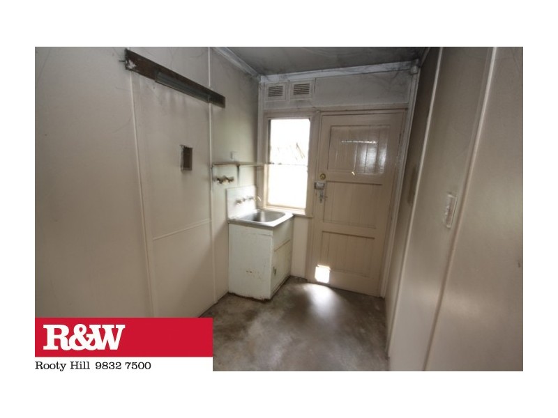 102 Maple Road, North St Marys NSW 2760