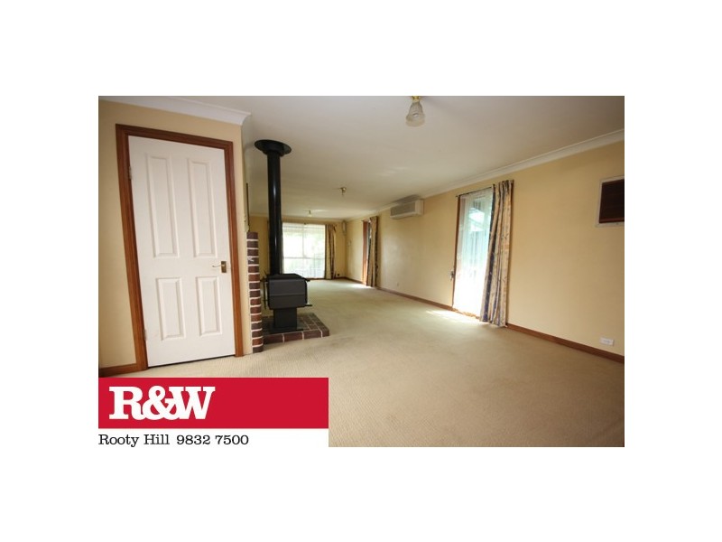 7 Swift Glen, Erskine Park NSW 2759