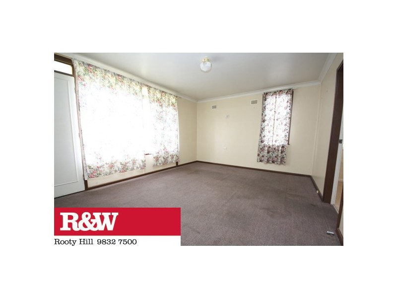 12 Popondetta Road, Whalan NSW 2770