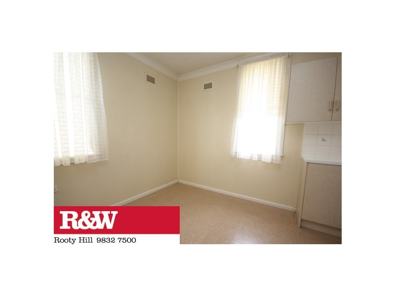 12 Popondetta Road, Whalan NSW 2770