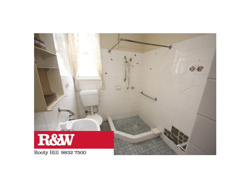 12 Popondetta Road, Whalan NSW 2770