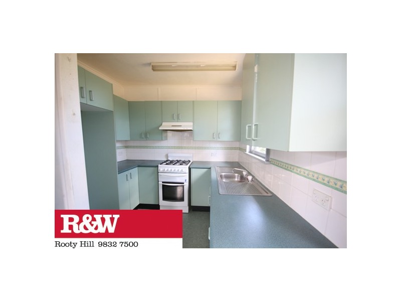 35 Feramin Avenue, Whalan NSW 2770