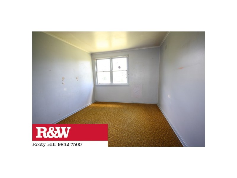 35 Feramin Avenue, Whalan NSW 2770