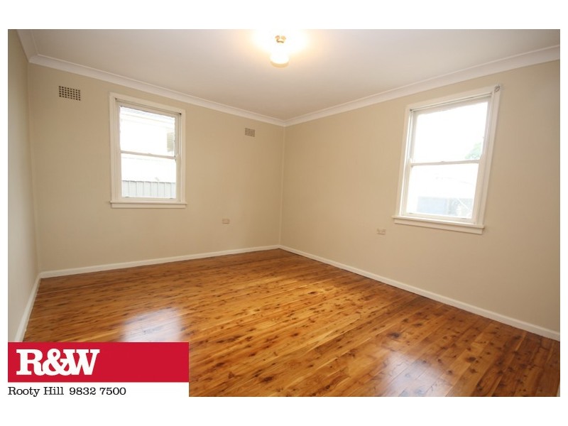 6  Magga Dan Avenue, Tregear NSW 2770