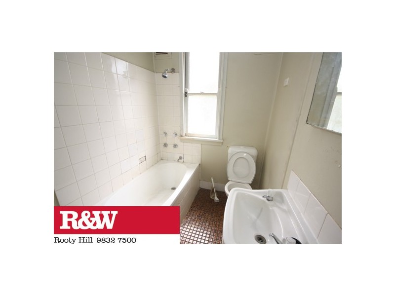 64 Lucena Crescent,, Lethbridge Park NSW 2770