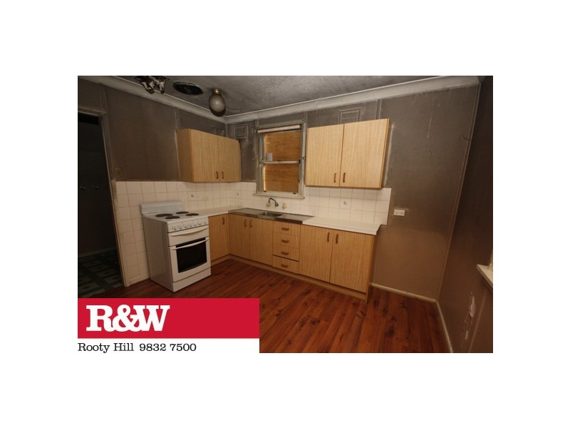 39 Waitaki Street, Lethbridge Park NSW 2770