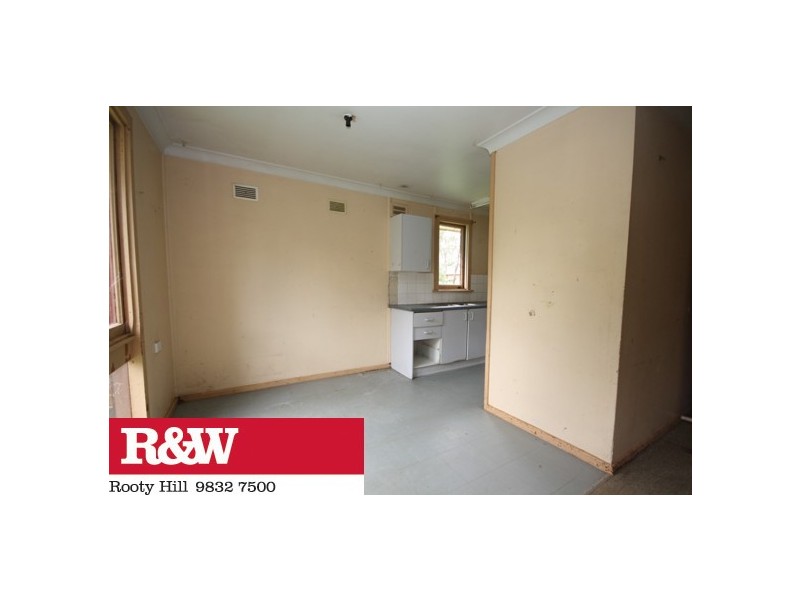 9 Karuah Road, Penrith NSW 2750