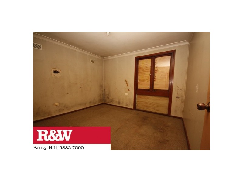 9 Karuah Road, Penrith NSW 2750