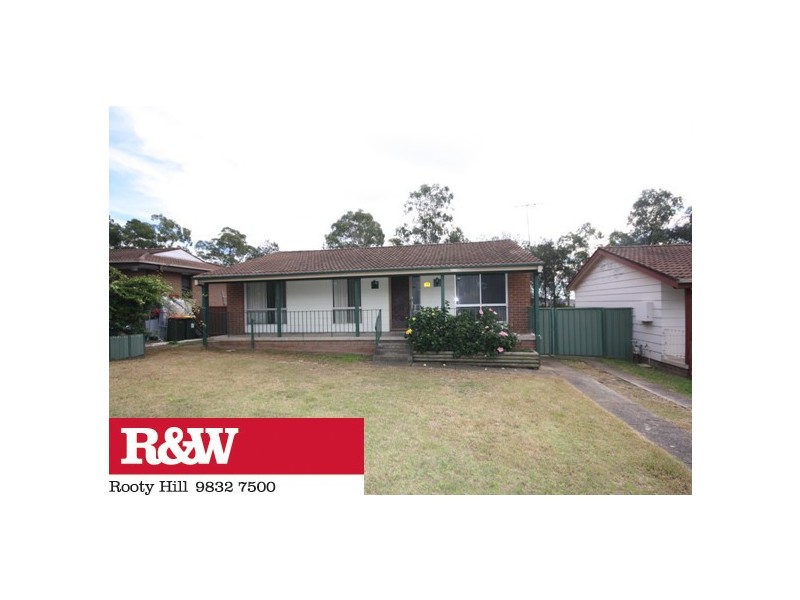 19 Perigee Close, Doonside NSW 2767