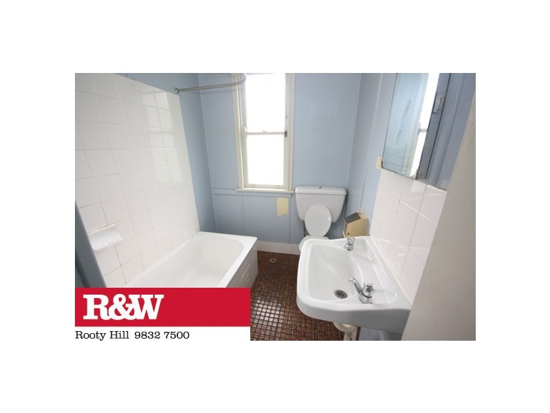 6 Taranaki Avenue, Lethbridge Park NSW 2770