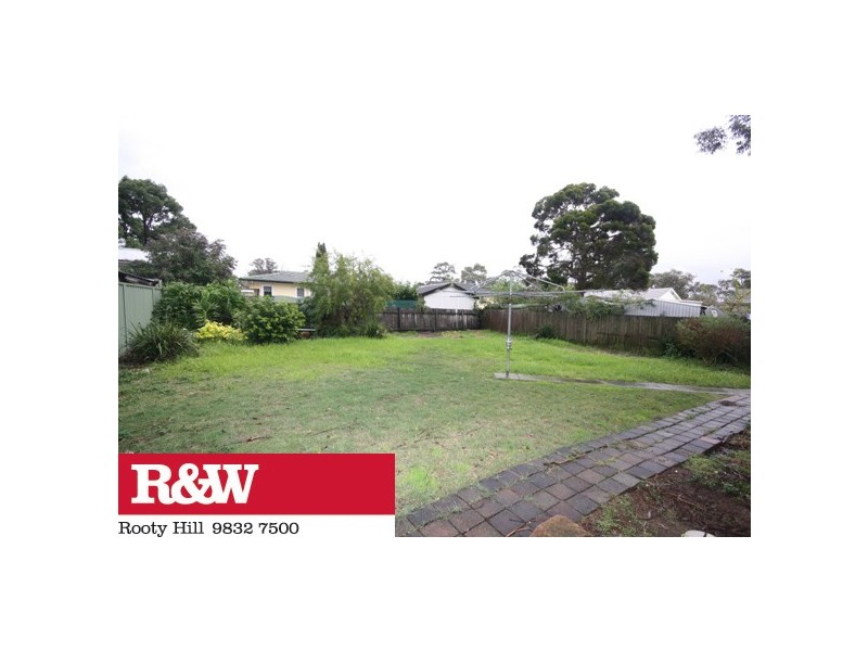 6 Taranaki Avenue, Lethbridge Park NSW 2770