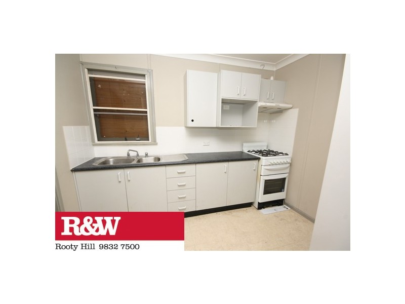 6 PINANG PLACE, Whalan NSW 2770