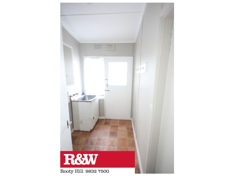 22 Palmyra Avenue, Lethbridge Park NSW 2770