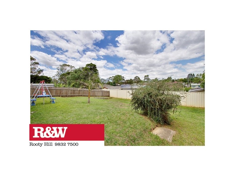 80 Lucena Avenue, Lethbridge Park NSW 2770