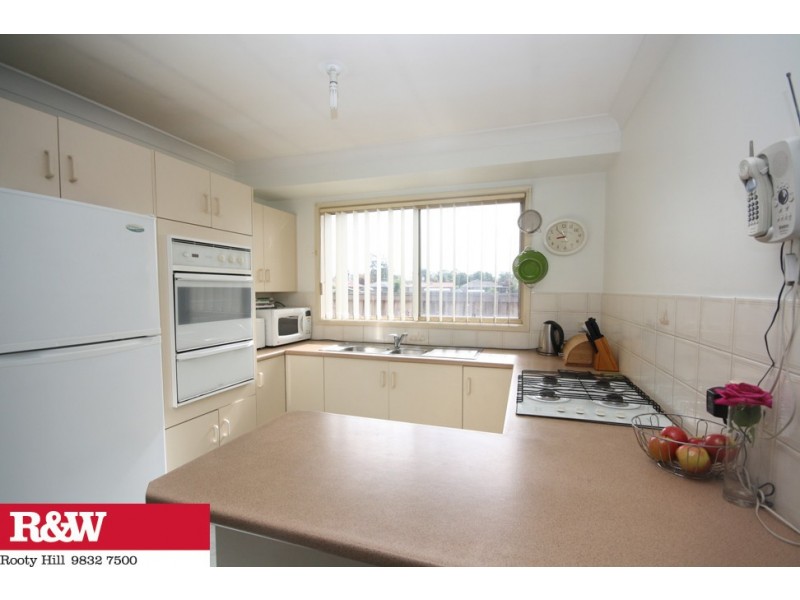 73 Amsterdam Street, Oakhurst NSW 2761