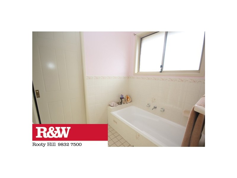 73 Amsterdam Street, Oakhurst NSW 2761