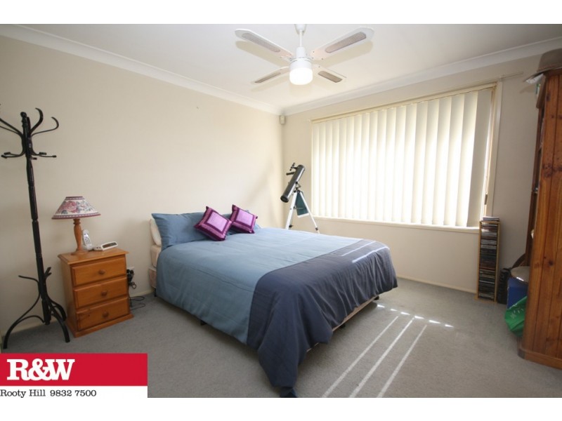 73 Amsterdam Street, Oakhurst NSW 2761