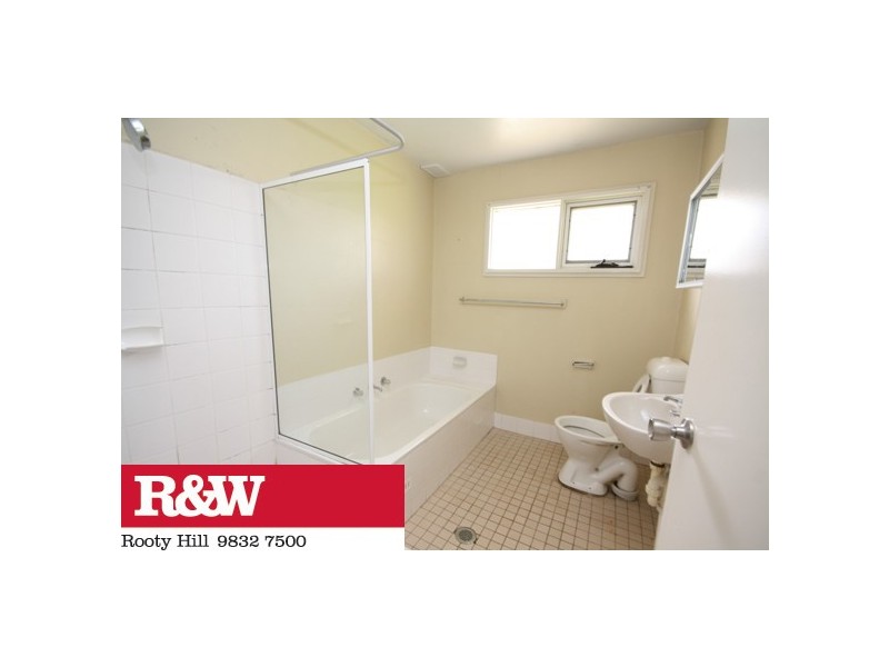 7 Birdwood Avenue, Doonside NSW 2767