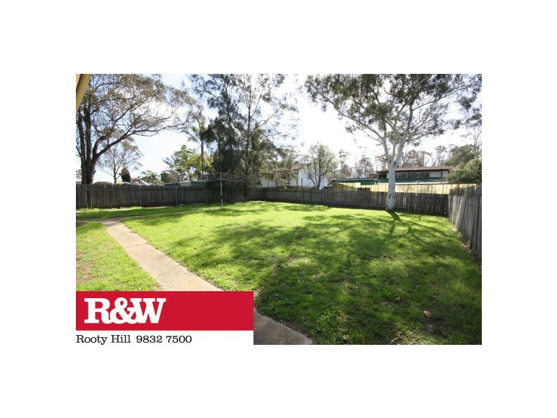 7 Birdwood Avenue, Doonside NSW 2767
