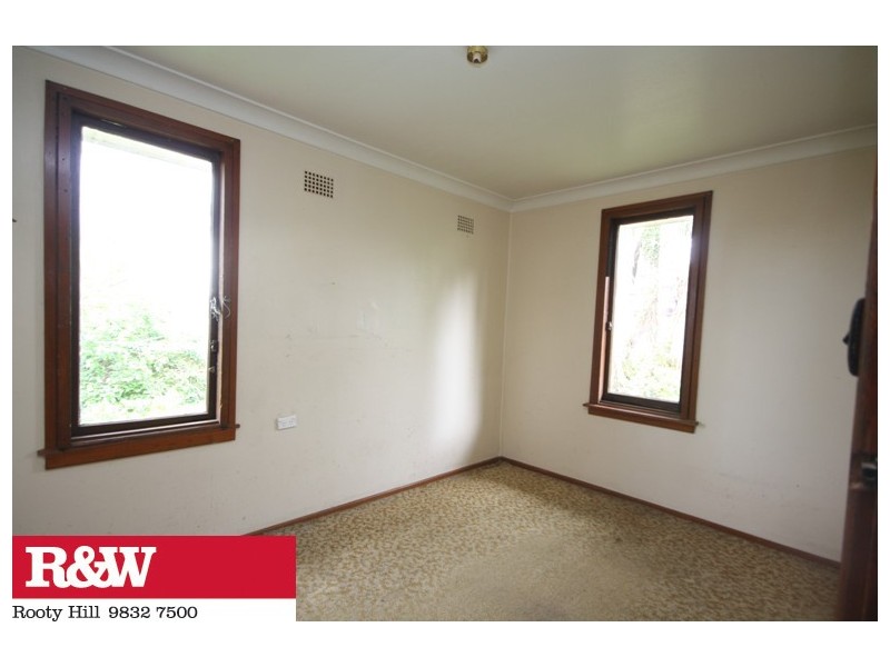 42 Parkes Crescent, Blackett NSW 2770