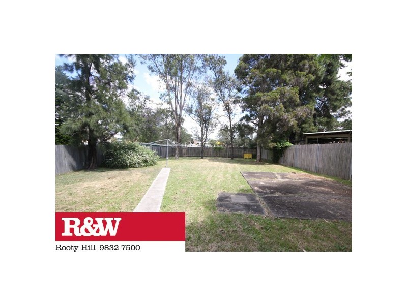 29 Cedar Crescent, North St Marys NSW 2760