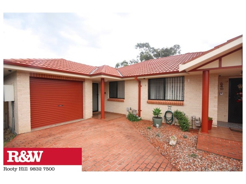 9 Bond Place, Oxley Park NSW 2760