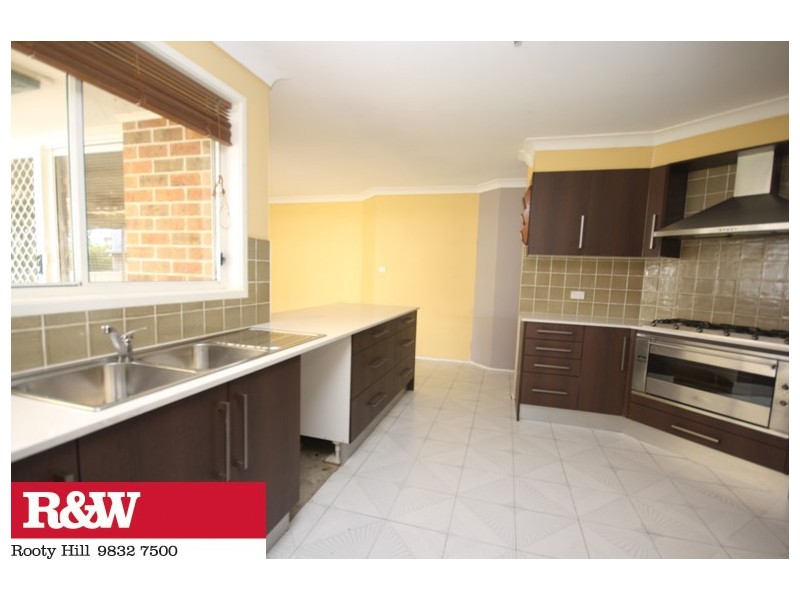 30 Marsden Road, St Marys NSW 2760