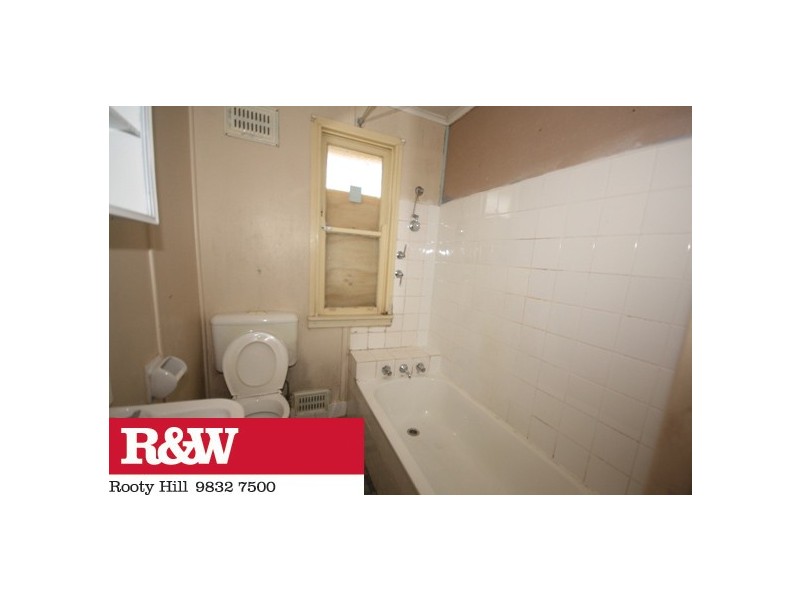 42 Ellengowan Crescent, Whalan NSW 2770