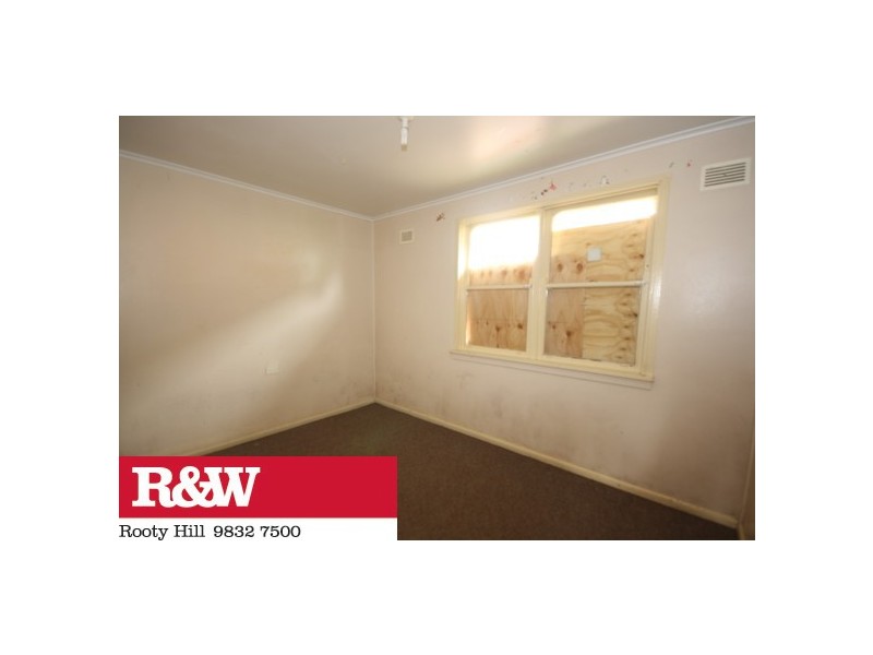 42 Ellengowan Crescent, Whalan NSW 2770