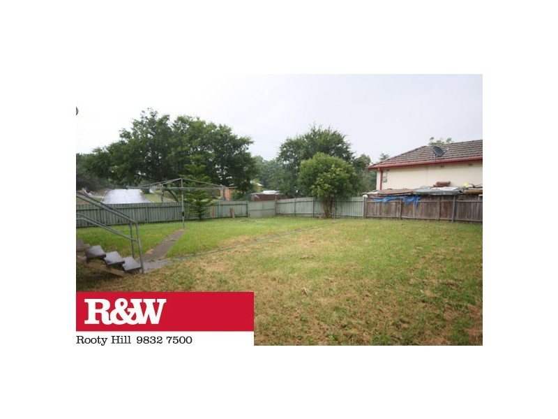 42 Ellengowan Crescent, Whalan NSW 2770