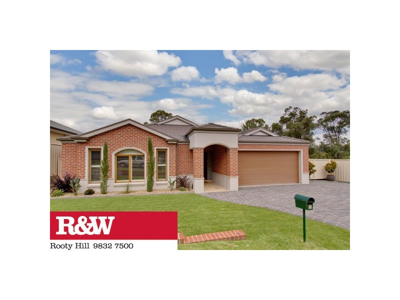 12 Manifold Crescent, Glenmore Park NSW 2745