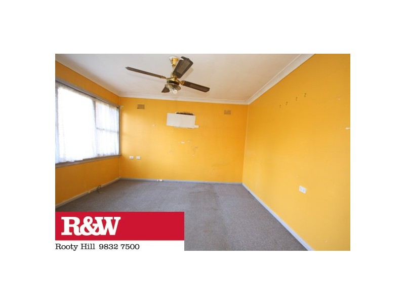 4 Magga Dan Avenue, Tregear NSW 2770