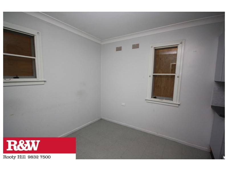 29 Nella Dan Avenue, Tregear NSW 2770