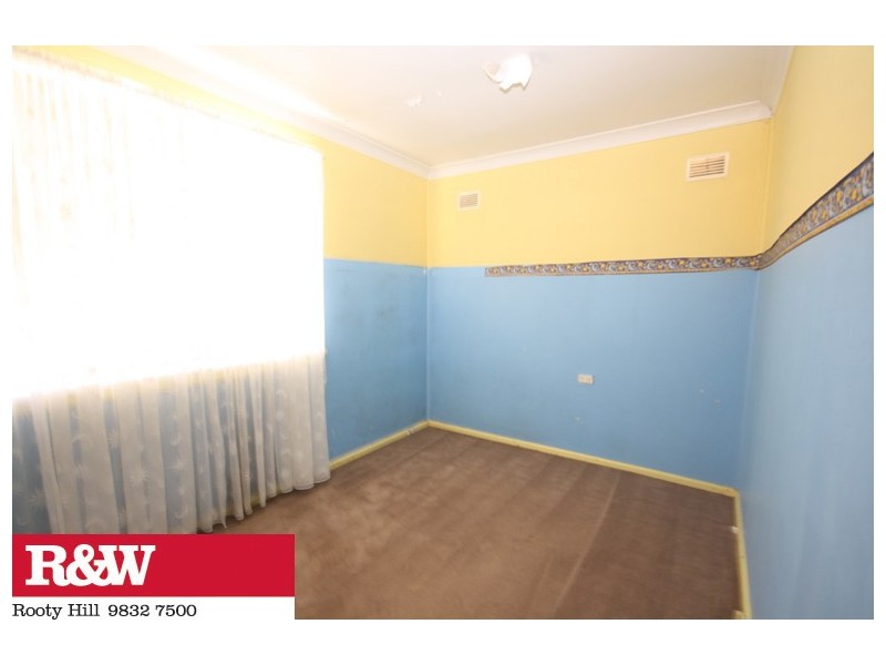 82 Neriba Crescent, Whalan NSW 2770