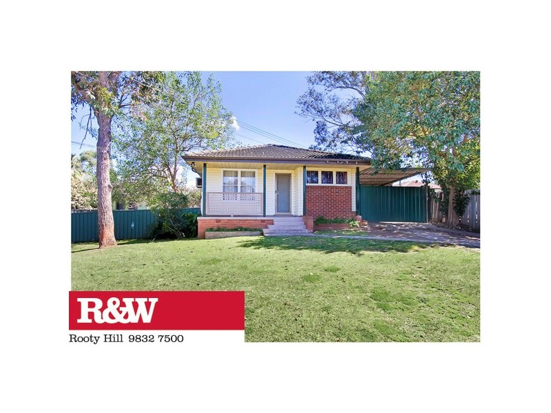 4 Dufek Place, Tregear NSW 2770