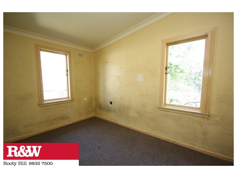 46 Mindanao Avenue, Lethbridge Park NSW 2770