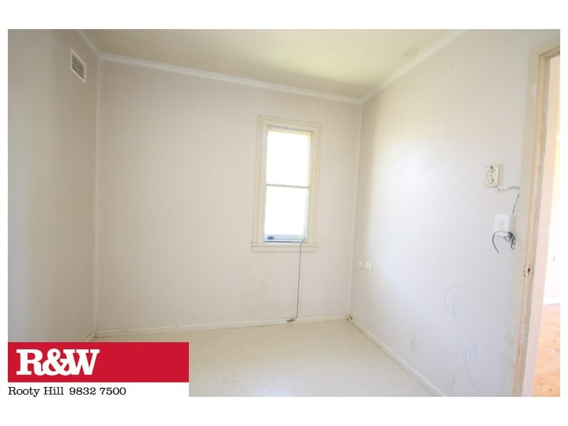 90 Wilkes Crescent, Tregear NSW 2770