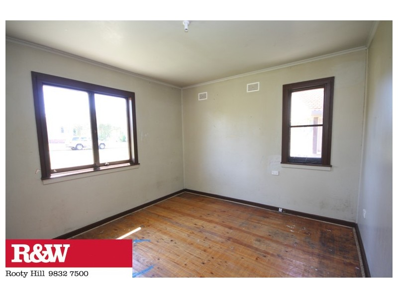 90 Wilkes Crescent, Tregear NSW 2770